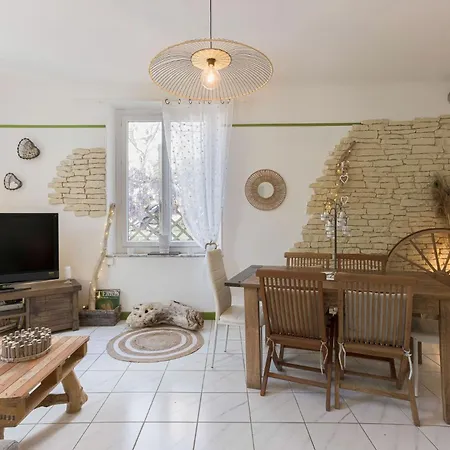 La Maison Fleurie By Halldis * 戛纳